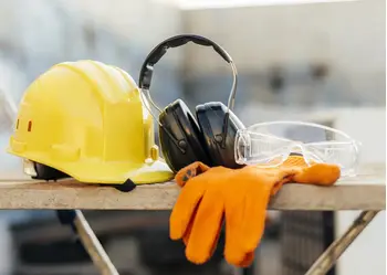Les équipements indispensables pour assurer la sécurité de votre maison et de vos chantiers